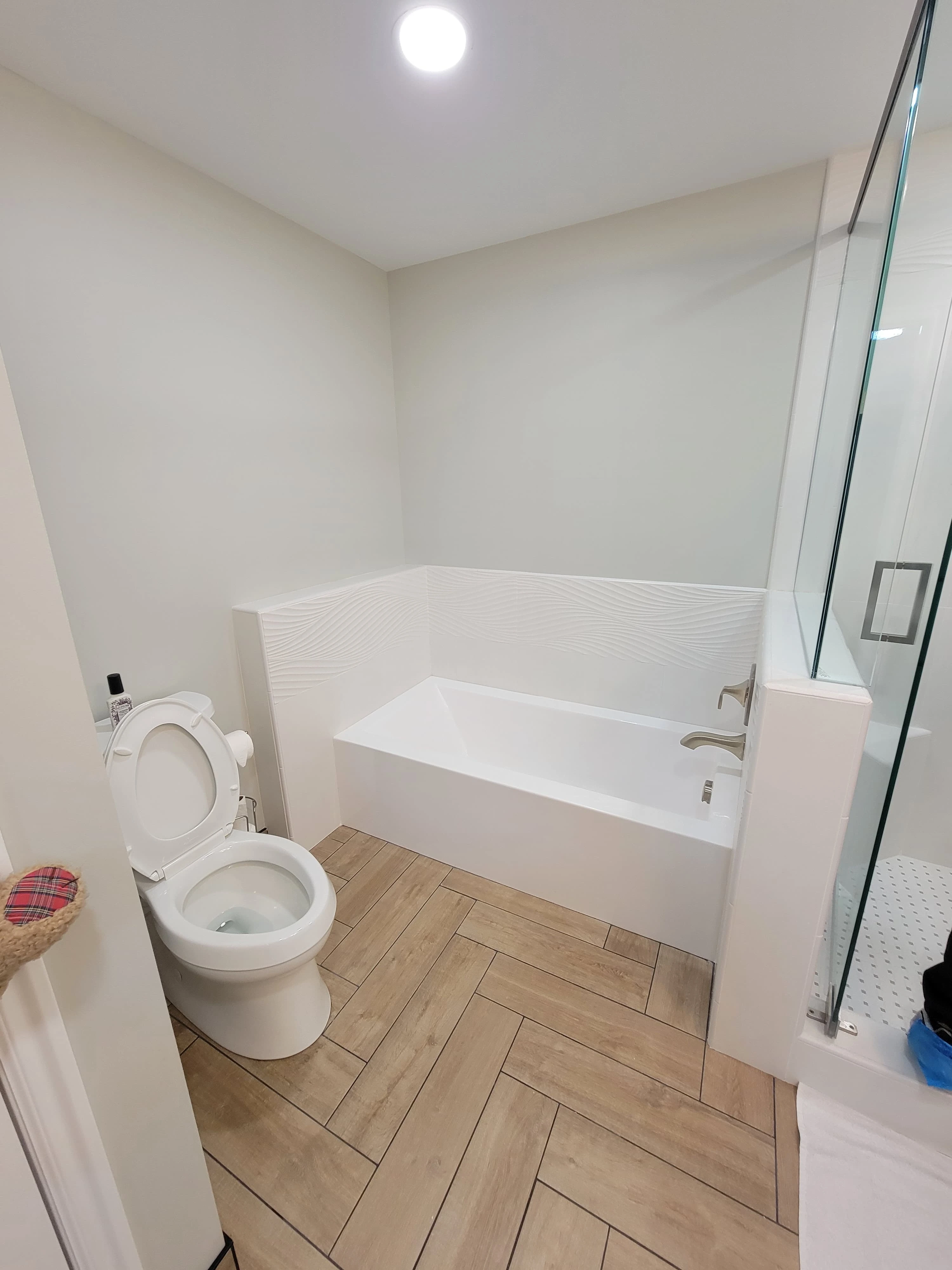 Spotless bathroom after house cleaning in Herriman, Utah